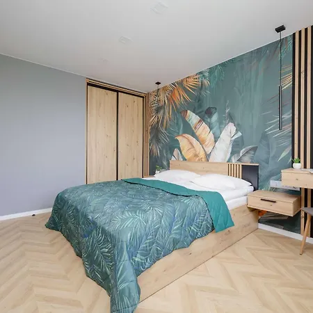 Lägenhet Exceptional With Air-conditioning And Balcony In By Renters Warszawa