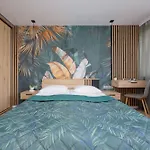 Exceptional With Air-conditioning And Balcony In By Renters Apartment Warsaw